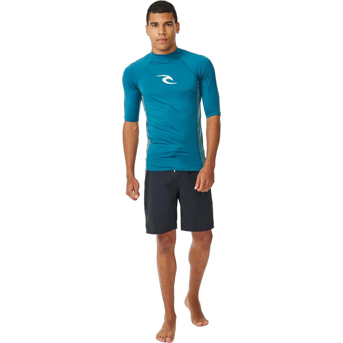 2024 Rip Curl Hombres Waves UPF Performance Chaleco De Lycra De Manga Corta 142MRV - Deep Ocean